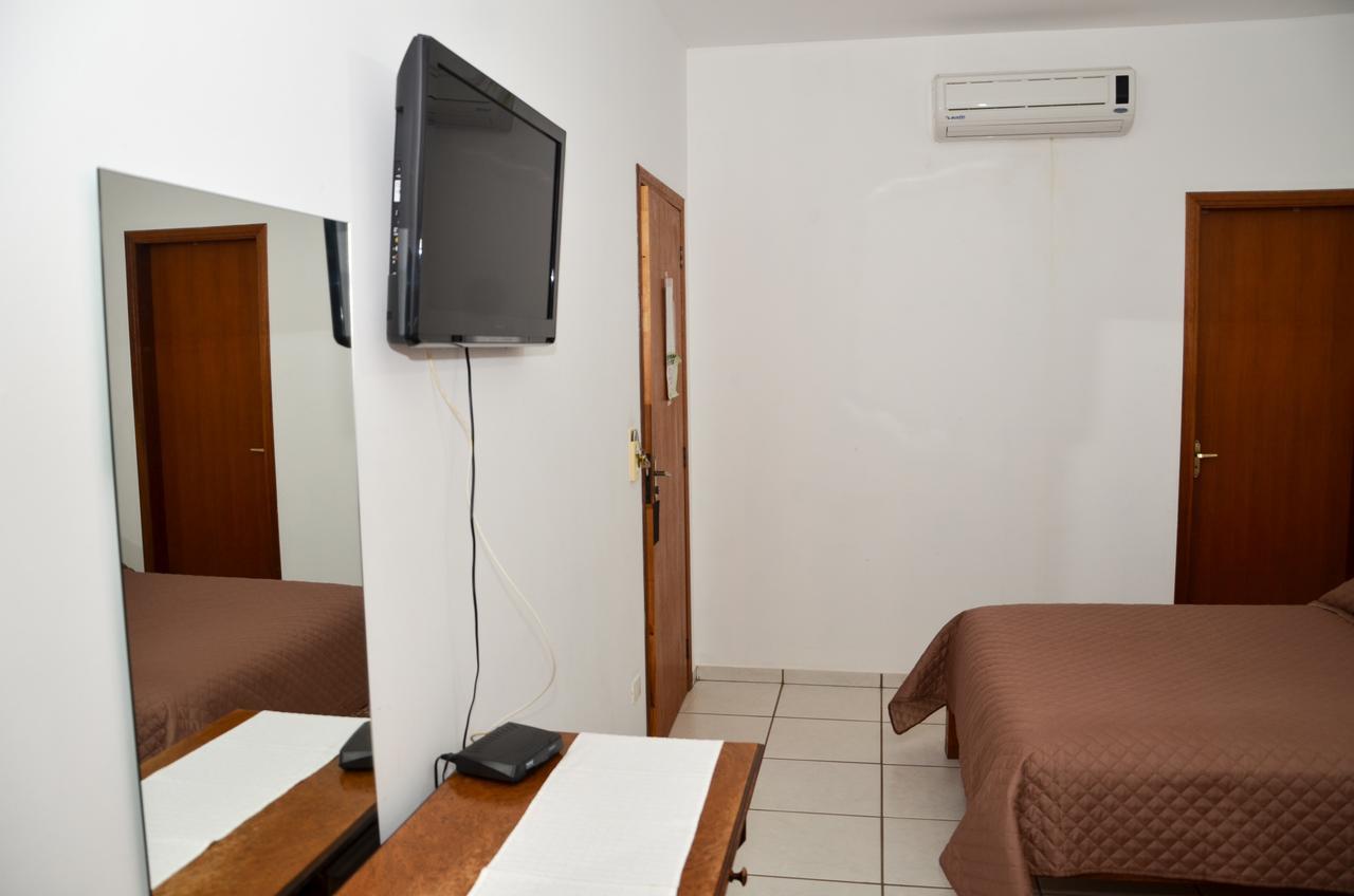 Pousada Victor Ribeirao Claro Exterior photo